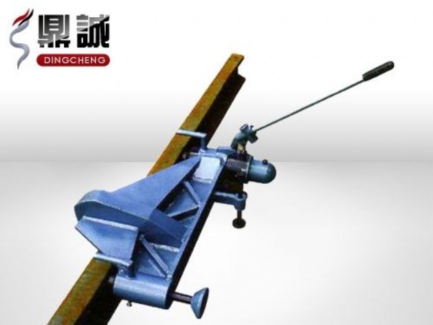 點擊查看詳細信息<br>標題：水平液壓彎軌機 閱讀次數(shù)：5224